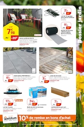 Promos Fleurs Artificielles dans le catalogue "LA MÊME ADRESSE MAIS EN MIEUX FOUESNANT" de Weldom Fleurs Artificielles en promo dans le catalogue Weldom à la page 11