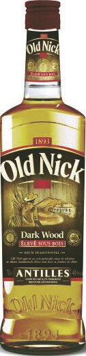 Rhum dark wood 40% vol. - Géant Casino à Dijon Rhum dark wood 40% vol. en promo chez Géant Casino Dijon à 9,95 €