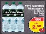 Volvic im EDEKA Prospekt Natürliches Mineralwasser von Volvic im aktuellen EDEKA Prospekt für 2,50 €