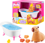 Promo MAMAN CAPYBARA ET SES BÉBÉS à 19,99 € dans le catalogue Auchan Hypermarché à Villeneuve-sur-Lot
