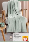 Mikrofaser Kuscheldecke Angebote von VIVESS bei REWE Wunstorf für 9,99 €