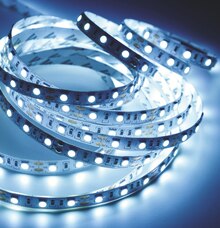 Stokomani Échirolles - LE RUBAN 150 LED + TÉLÉCOMMANDE Promo LE RUBAN 150 LED + TÉLÉCOMMANDE dans le catalogue Stokomani "Dernière ligne droite avant les fêtes !!" à Échirolles