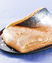 Filet de saumon - Casino Supermarchés à Courbevoie Filet de saumon en promo chez Casino Supermarchés Courbevoie à 14,99 €