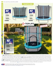 Offre Trampoline dans le catalogue Carrefour du moment à la page 8
