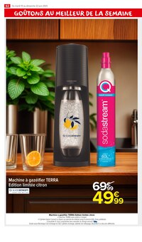Promotion Table Camping dans le prospectus Carrefour Market, valable du 10/06/2025 au 22/06/2025 Promo Table Camping dans le catalogue Carrefour Market du moment à la page 68