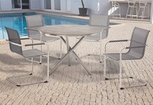 Gartentisch oder Schwingstuhl bei XXXLutz Möbelhäuser in Castrop-Rauxel Gartentisch oder Schwingstuhl im Angebot bei XXXLutz Möbelhäuser Castrop-Rauxel für 499,00 €