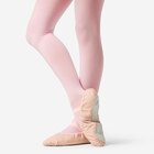 Ballettschuhe Kinder durchgehende Sohle Leder - rosa von DOMYOS im aktuellen Decathlon Prospekt für 12,99 €