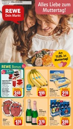 REWE Prospekt für Stuttgart mit 20 Seiten REWE Prospekt "Dein Markt" für Stuttgart, 20 Seiten, 05.05.2025 - 10.05.2025