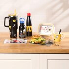 Frühstücksbrettchen, Tasse, Trinkflasche Edelstahl, Brotdose Edelstahl, Isolierflasche, Kinderbesteck-Set 4-teilig oder Giant Isolier Mug im Angebot bei REWE in Wetzlar Frühstücksbrettchen, Tasse, Trinkflasche Edelstahl, Brotdose Edelstahl, Isolierflasche, Kinderbesteck-Set 4-teilig oder Giant Isolier Mug Angebote von Peanuts bei REWE Wetzlar für 3,99 €