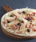 Pizza au Maroilles - Supermarchés Match à Villeneuve-d'Ascq Pizza au Maroilles en promo chez Supermarchés Match Villeneuve-d'Ascq à 6,95 €