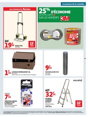 Promos Escabeau dans le catalogue "TOUS DANS LE MATCH" de Auchan Hypermarché Escabeau en promo dans le catalogue Auchan Hypermarché à la page 45