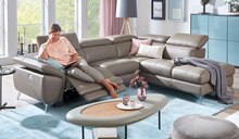 Höffner Hamburg - WOHNLANDSCHAFT „Danae“ WOHNLANDSCHAFT „Danae“ Angebot bei Höffner Hamburg im Prospekt "Wo Wohnen wenig kostet"