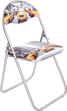Klappstuhl bei POCO in Düren Klappstuhl im Angebot bei POCO Düren für 9,99 €