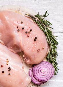 Filets de poulet certifié - Carrefour à Sevran Filets de poulet certifié en promo chez Carrefour Sevran à 6,64 €