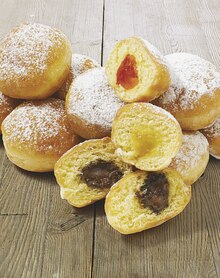 Pâtisserie - Casino Supermarchés Pâtisserie à 2,50 € dans le catalogue Casino Supermarchés "L'évènement promo de l'année - Épisode 2"