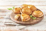 FEUILLETÉS AU CHÈVRE FRAIS - SANS MARQUE en promo chez Auchan Hypermarché FEUILLETÉS AU CHÈVRE FRAIS - SANS MARQUE dans le catalogue Auchan Hypermarché