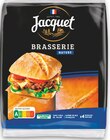 Promo 2+1 offert sur les pains burgers Jacquet à  dans le catalogue Intermarché à Saint-Jean