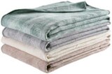 Pique-Wohndecke Minerva im Angebot bei XXXLutz Möbelhäuser in Hemer Pique-Wohndecke Minerva Angebote von bio:vio bei XXXLutz Möbelhäuser Hemer für 39,99 €