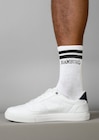 Socken von  im aktuellen Woolworth Prospekt für 1,00 €