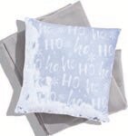 Set cadeau plaid et coussin - Carrefour à Issy-les-Moulineaux Set cadeau plaid et coussin en promo chez Carrefour Issy-les-Moulineaux à 14,99 €