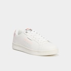 Promo Tennis basses à lacets Ellesse blanc femme à 24,99 € dans le catalogue La Halle à Boulogne-sur-Mer
