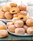 Promo Mini beignets chocolat x12 à 3,29 € dans le catalogue Intermarché à Quetigny