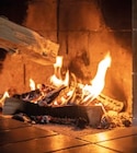 Raiffeisenmarkt - Anfeuerholz im Karton Angebot im Prospekt Anfeuerholz im Karton bei Raiffeisenmarkt im Prospekt "" für 5,99 €