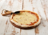 PIZZA 4 FROMAGES - L'ITALIE DES PIZZAS à 6,99 € dans le catalogue Auchan Hypermarché