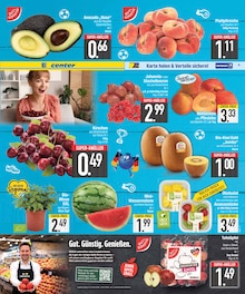 Obst im EDEKA Prospekt "Wir lieben Lebensmittel." mit 20 Seiten (München)