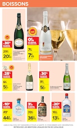 Offre Champagne dans le catalogue Carrefour du moment à la page 56