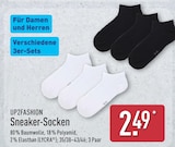 Sneaker-Socken im Angebot bei ALDI Nord in Arnsberg Sneaker-Socken Angebote von UP2FASHION bei ALDI Nord Arnsberg für 2,49 €