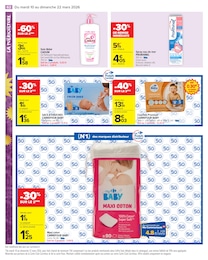 Offre Couches dans le catalogue Carrefour Market du moment à la page 64