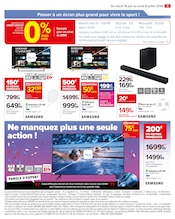 Télévision Angebote im Prospekt "High-Tech, élèctroménager, multimédia" von Carrefour auf Seite 7
