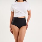 Culotte mi haute gainante sans couture noir femme dans le catalogue La Halle