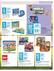 Promos Jeu de cartes dans le catalogue "Chaque semaine, plus de 3000 offres en magasin" de Auchan Hypermarché à la page 55