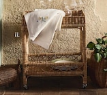 Chariot en promo chez Maisons du Monde Chariot dans le catalogue Maisons du Monde