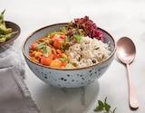 Süßkartoffel-Gemüse-Curry-Bowl bei XXXLutz Möbelhäuser im Kempten Prospekt für 7,50 €
