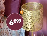 Lampe en métal à 6,99 € dans le catalogue B&M