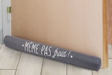 Le boudin de porte "Message" à Bazarland dans Pleure