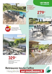 Offre Table De Jardin dans le catalogue Maxi Bazar du moment à la page 3