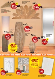 Offre Décoration Murale dans le catalogue Maxi Bazar du moment à la page 3