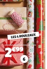4 rouleaux de papier cadeau en promo chez Gifi Clermont-Ferrand à 2,99 €