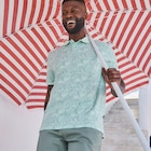 Polo manches courtes Creeks vert pastel homme en promo chez La Halle Polo manches courtes Creeks vert pastel homme dans le catalogue La Halle