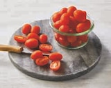 Promo Tomate cerise allongée à 2,00 € dans le catalogue U Express à Nogent-le-Rotrou