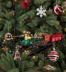 Aktuelle Weihnachtsdeko Angebote bei TEDi in Krefeld Aktuelles Weihnachtszug für den Tannenbaum Angebot bei TEDi in Krefeld ab 15,00 €