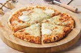 Pizza Mix'Buffet 4 fromages en promo chez U Express Reims à 4,86 €