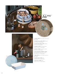 Offre Assiette dans le catalogue Maisons du Monde du moment à la page 10