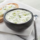 Tzatziki au yaourt Grec, concombre, menthe, aneth dans le catalogue Carrefour
