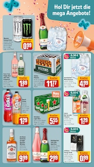 Volvic im REWE Prospekt "Dein Markt" mit 32 Seiten (Pinneberg)
