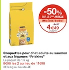 Croquettes pour chat adulte au saumon et aux légumes - Friskies dans le catalogue Monoprix